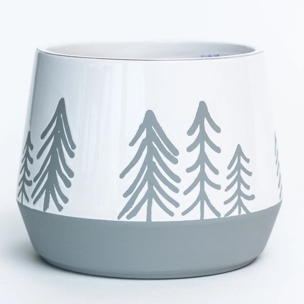 Pot blanc avec sapin gris - CE00-897  5.3"DX4.3"H White/Grey Nordic Dolomite Container