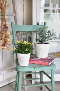 POT DE FLEURS BLANCHES EN RELIEF GRAND 6.75D 6H