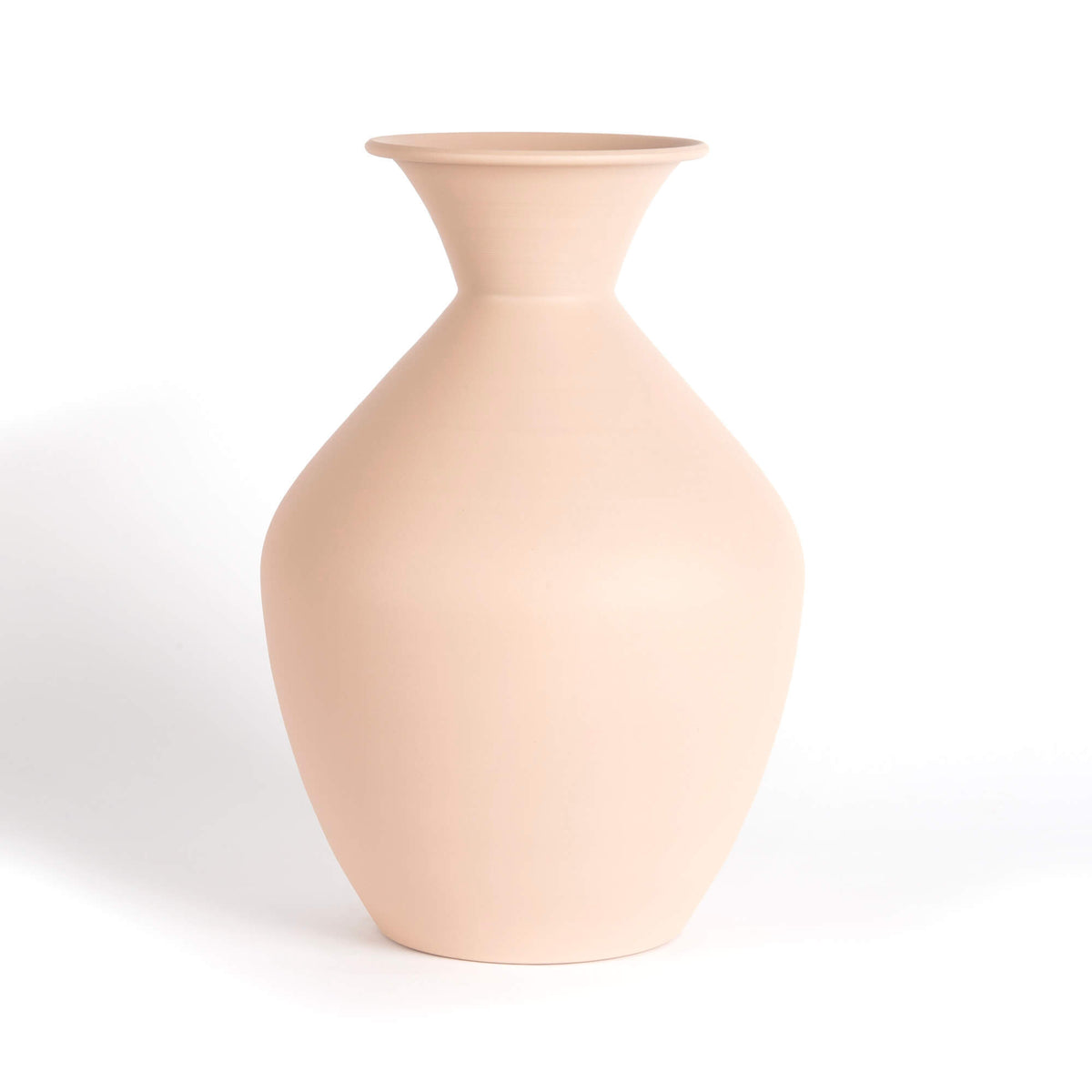 METAL VASE LIGHT CLAY COLOUR