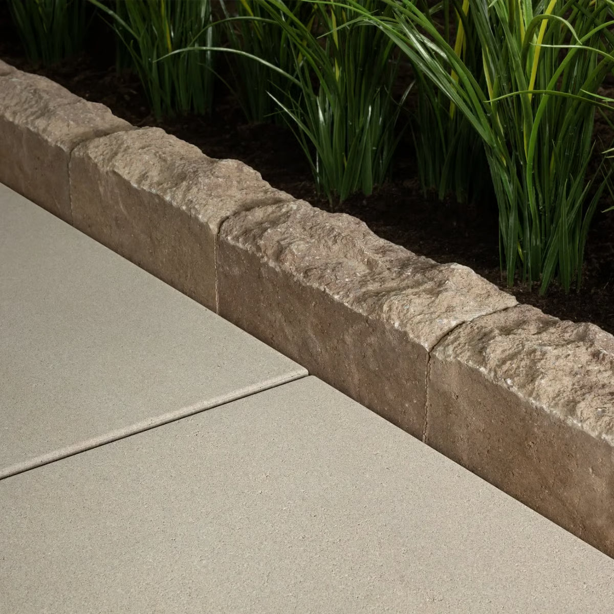 Techo bloc- Bordure Avignon