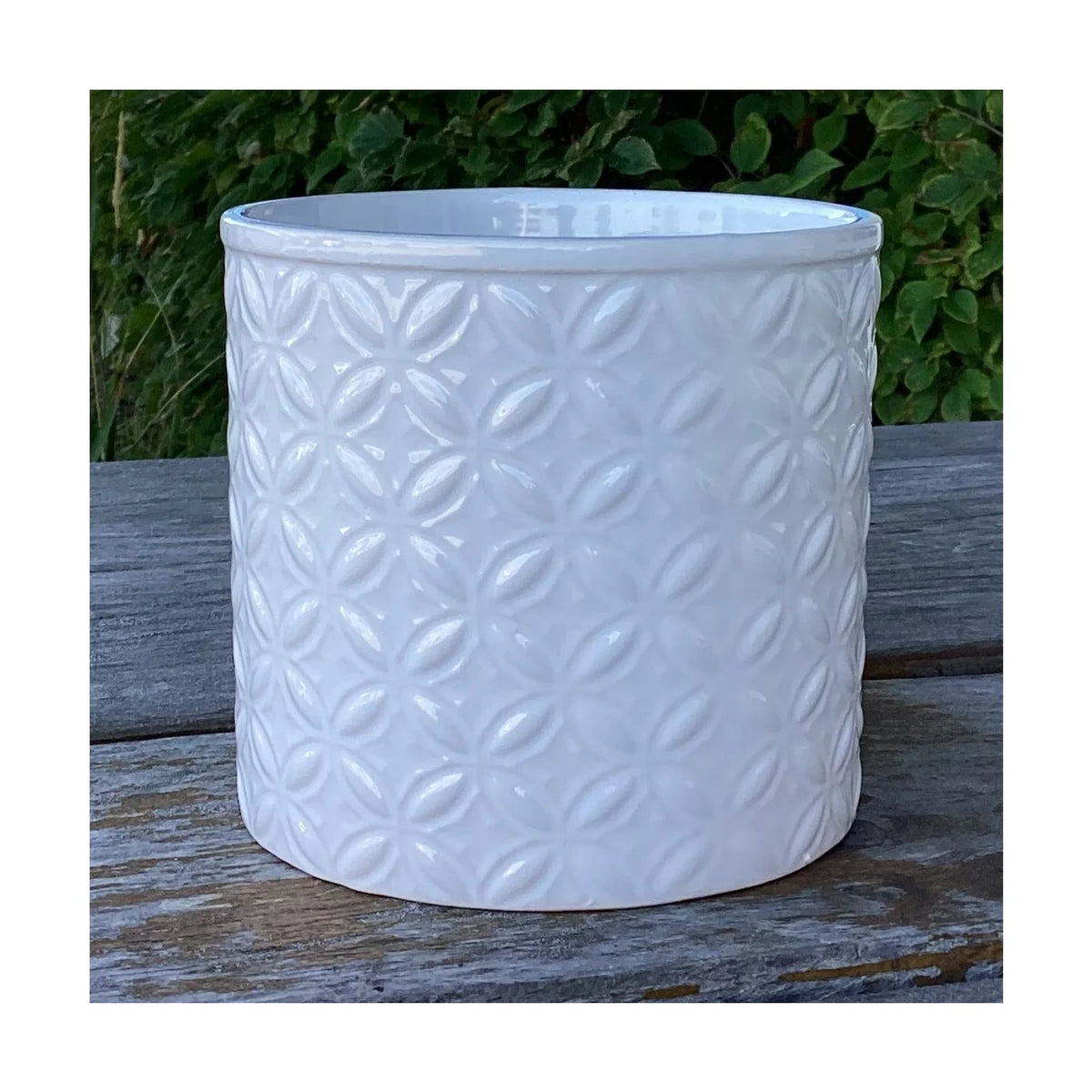 Pot récipient cylindrique en dolomite blanc brillant à motifs 4,7" dx 4,3" h (convient aux pots de 4") - CE00-307