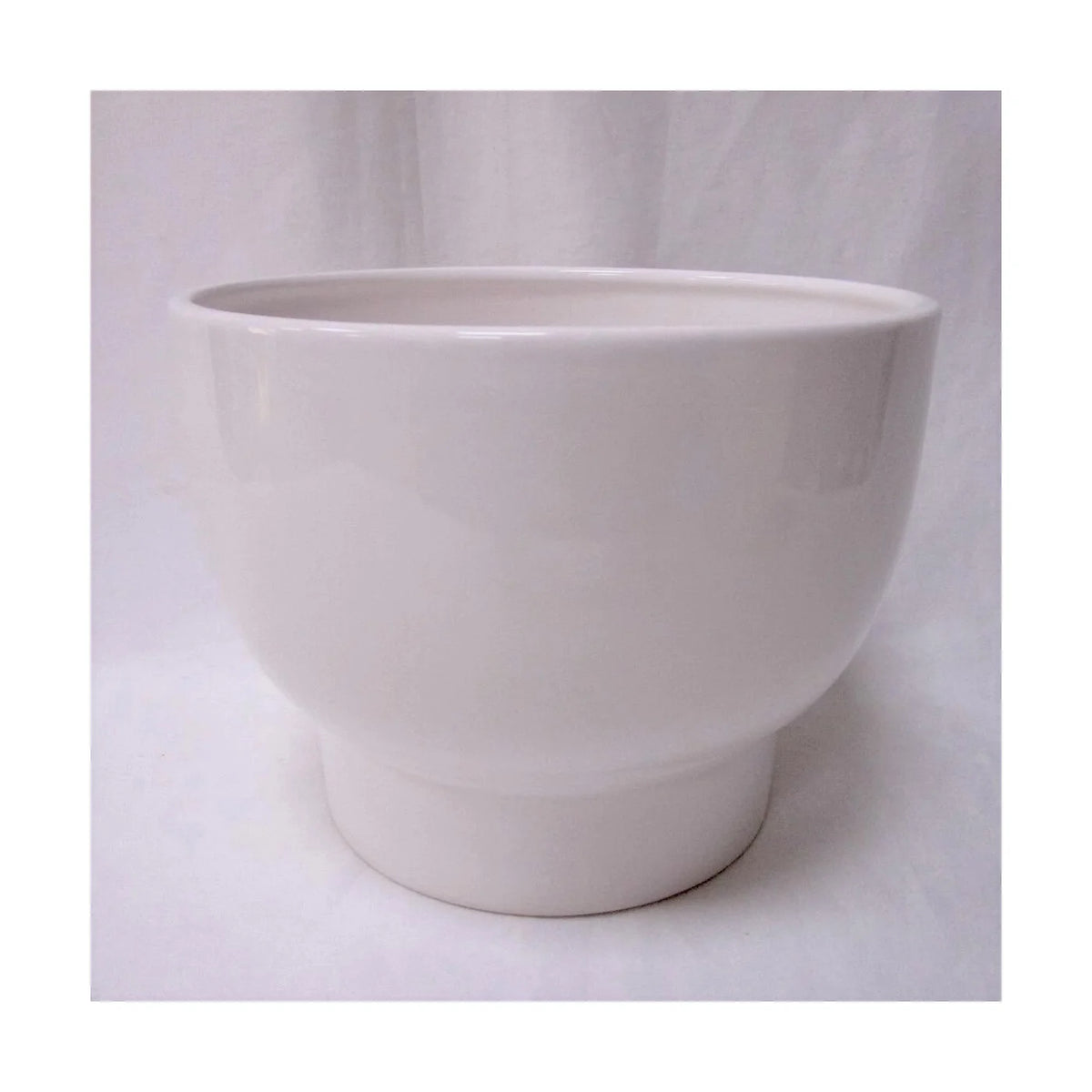 POT DOLOMITE, BLANC BRILLANT 7,9"DX6,1"H - CE18-279