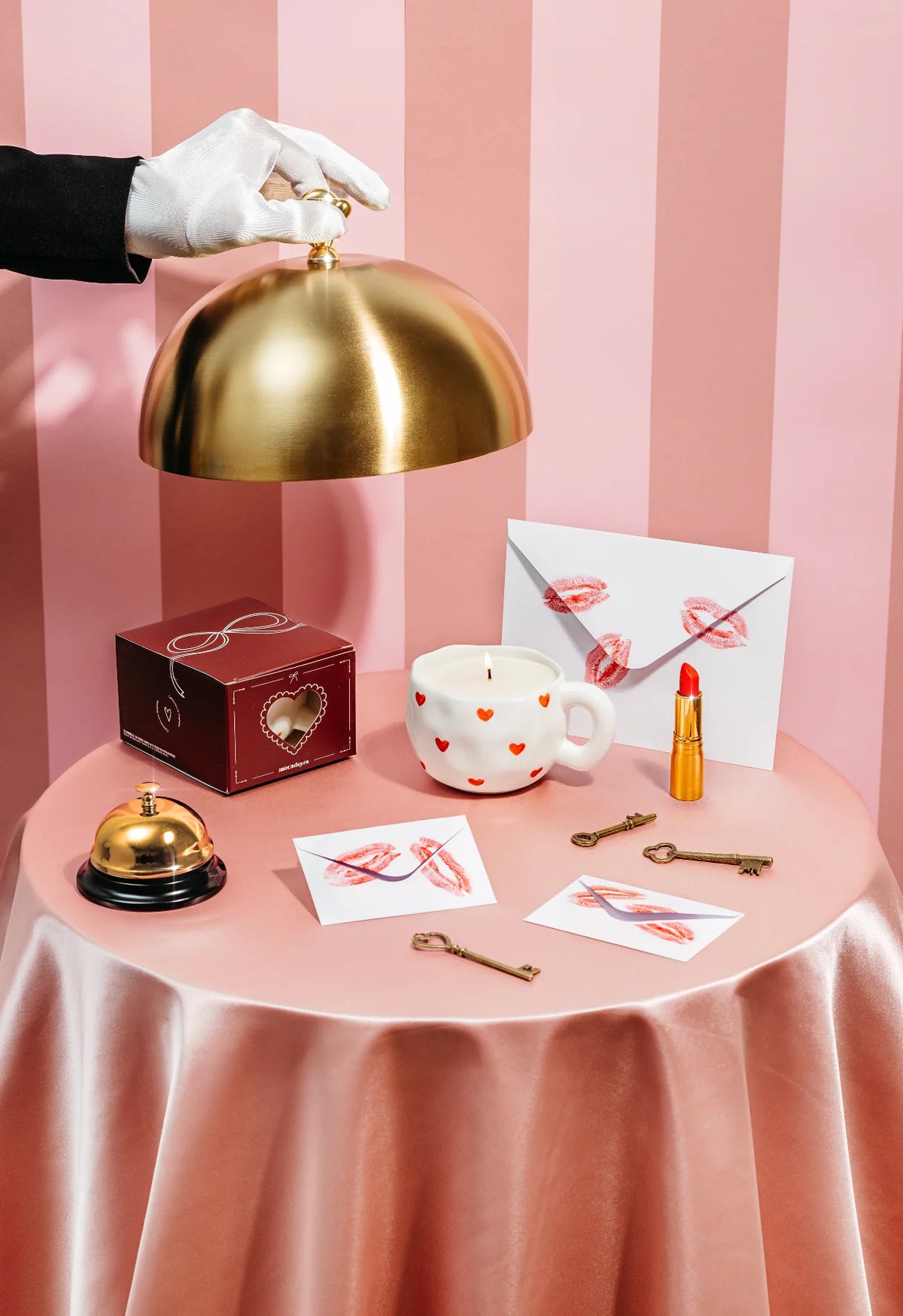 Chandelle Bisou tasse coeur - Cachemire et Magnolia - Moonday chandelle