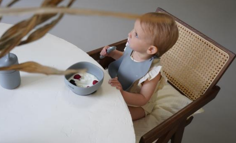 Ensemble vaisselle en silicone - crème - Haube
