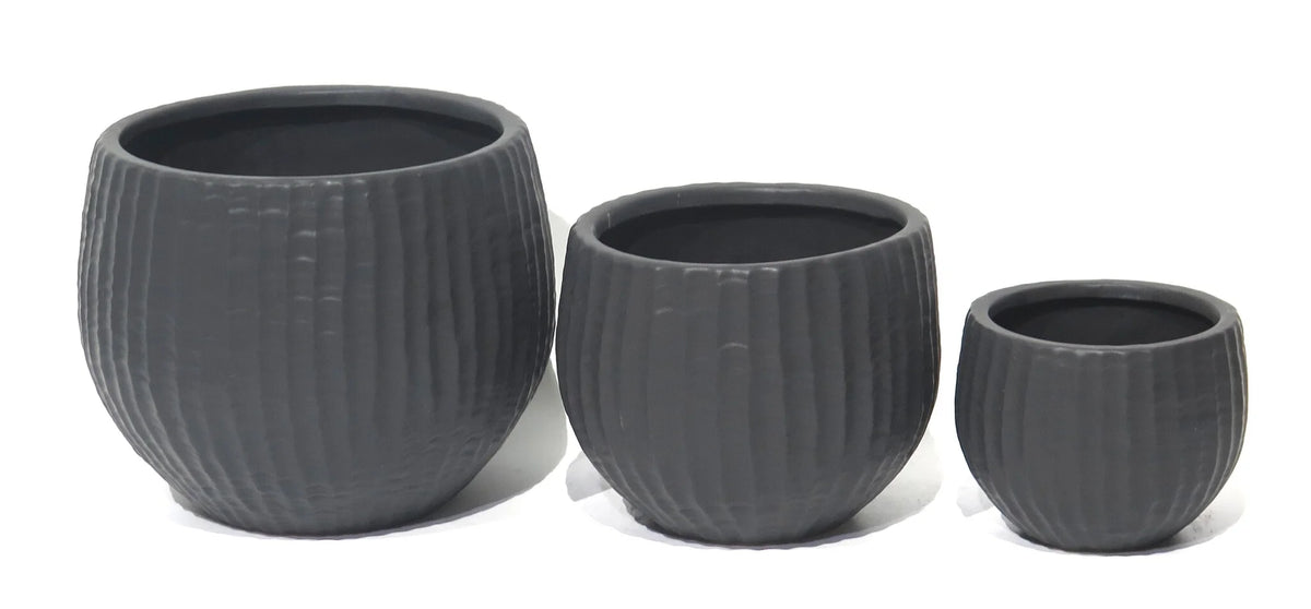 Pot 3 grosseurs noir avec design de vagues S/3, 8.2"DX6.7"H -  Matte Black Ceramic Pots