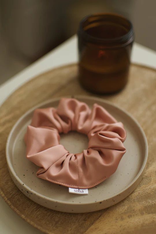 Chouchou en satin - Peachy - Soha & CO